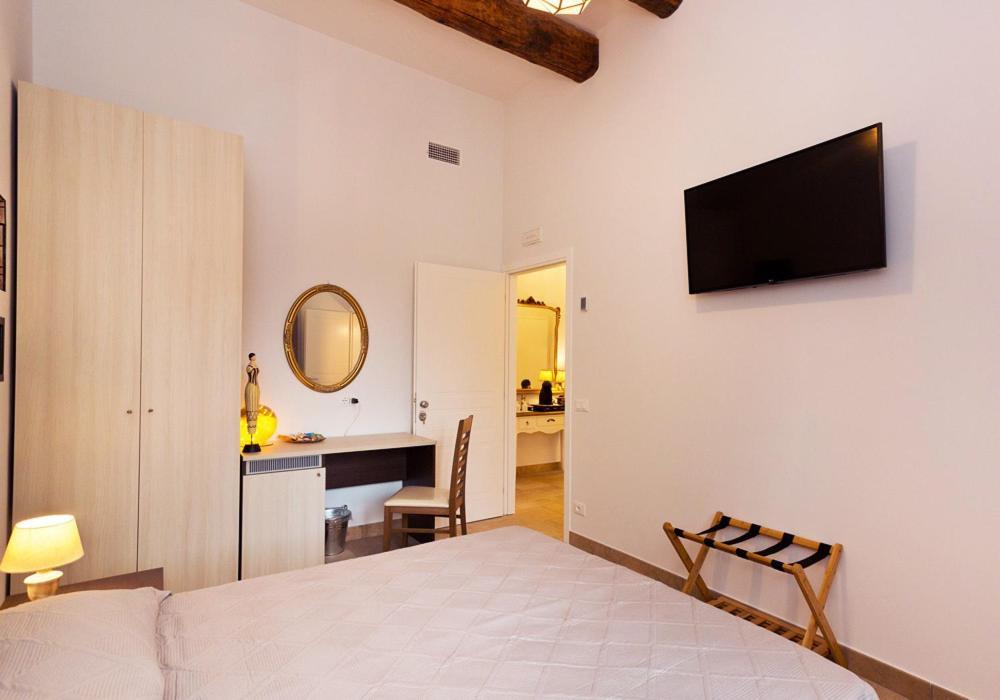 Casa Porta Marina Hotell Ventimiglia Eksteriør bilde