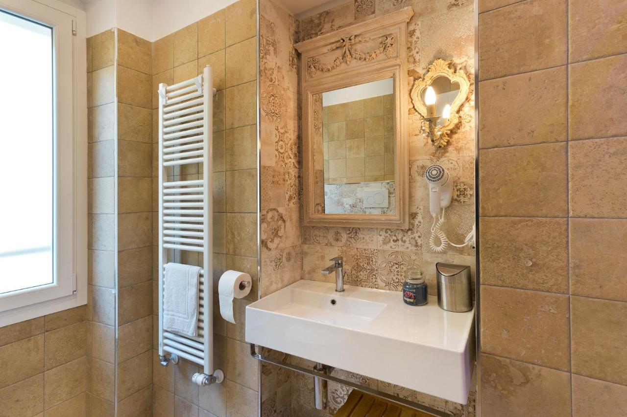 Casa Porta Marina Hotell Ventimiglia Eksteriør bilde